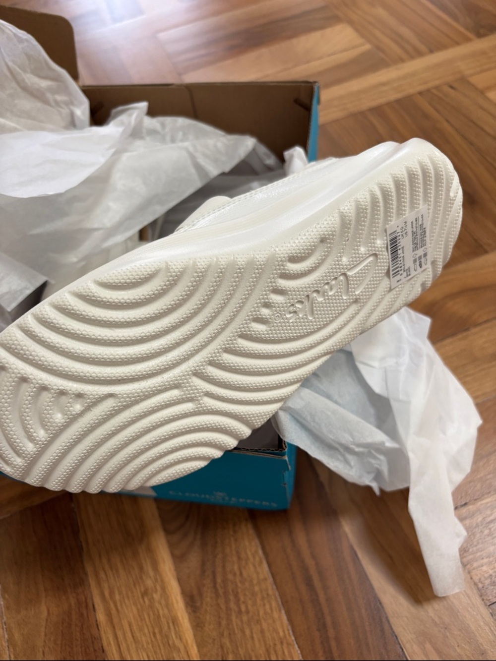 Women's 7.5 NIB CLARK's cloudsteppers White Mary Jane Slip-On Shoe - Picture 4 of 5